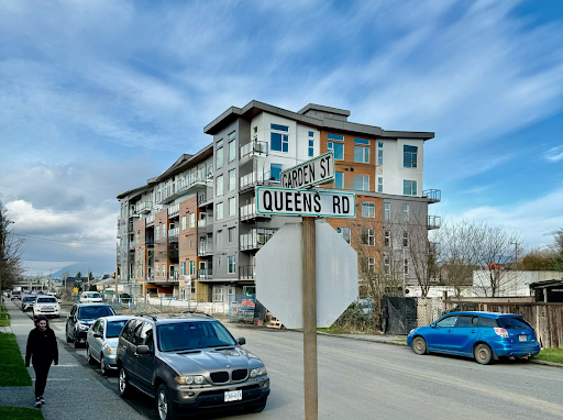 Queens Garden Apartments - Thumbnail