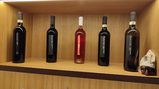 Calafià Winebar Gallery - Italy