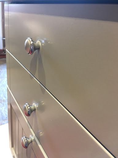 Creative Chic Specialist Kitchen Cabinet Painter - Thumbnail
