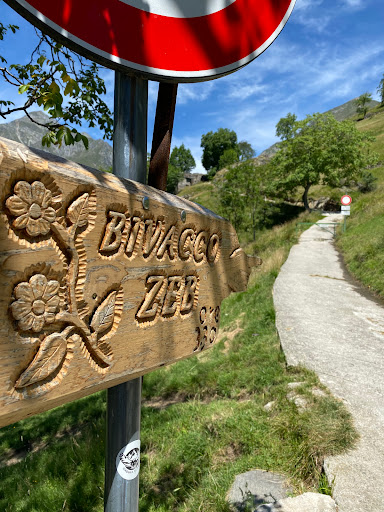 Parcheggio partenza Bivacco Zeb