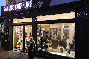 Photo n°35 de SABINE COIFFURE à Le Malesherbois (Salon de coiffure)