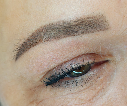 Olujic Permanent Makeup/MassageTherapie - Thumbnail