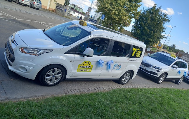 Taxi Kroměříž - Vícha s.r.o. - nonstop - PLATBA KARTOU- senior taxi servis, drink servis, přeprava balíků, nákladů - Kroměříž - Kroměříž