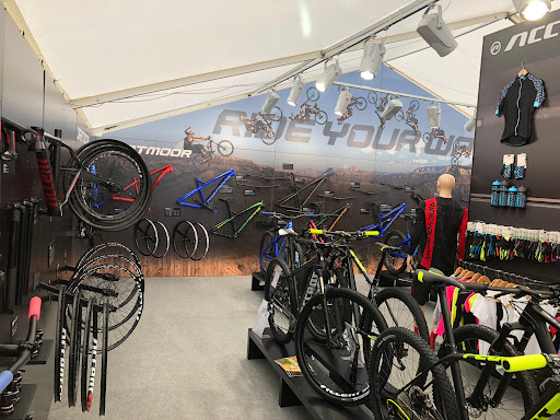 Trailtoys - Visual