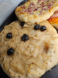 Photo n°14 de Boulangerie La Fougassette à La Crau (Café)