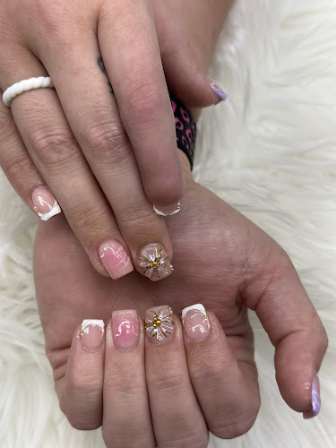 Spa Nails interior view