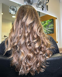 Photo n°22 de Valéry Lacroix Coiffure à Paris (Salon de coiffure)