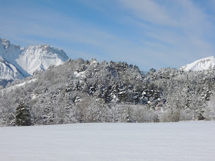 Photo n°8 de Les Gîtes d'Entre Riou : location gîte à la montagne (Hautes Alpes, Alpes du Sud, Orcières) à Saint-Bonnet-en-Champsaur (Agence de voyages)