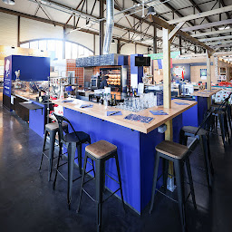 Photo n°28 de Les mâles élevés à Fillière (Restaurant)