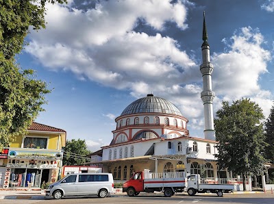 Fevzipaşa Cami