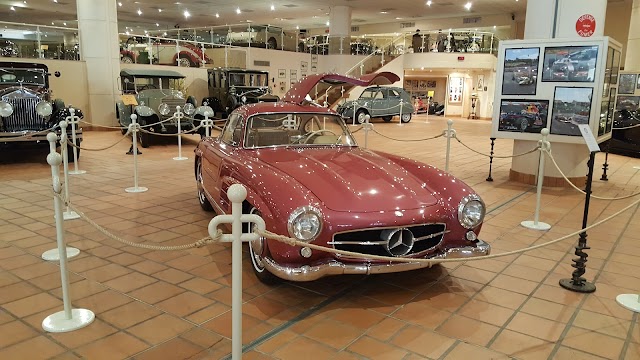 Collection de Voitures Anciennes de S.A.S.