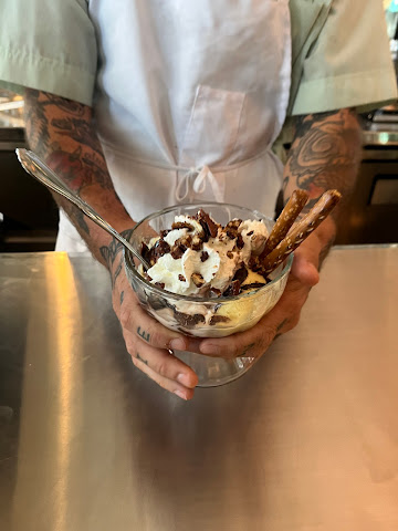 Fluffy McCloud's by null