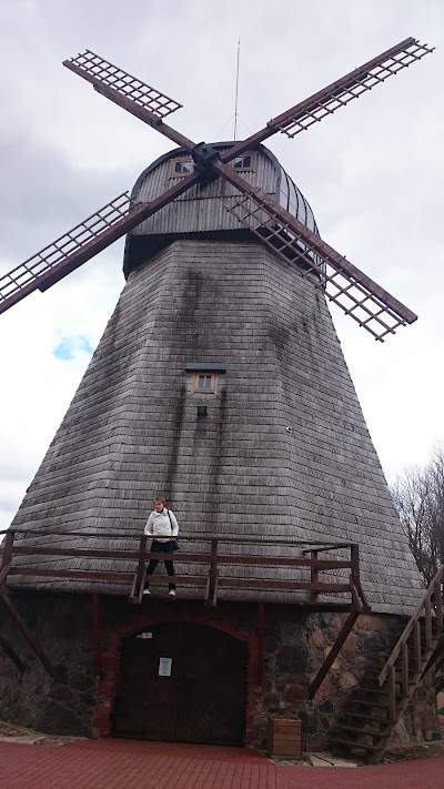 Photos of Stultiskiai windmill, flax museum
