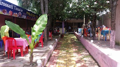 Photos of Tenssaie Restaurant and Grossary
