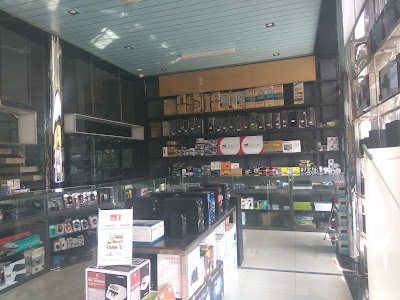 Photos of Central Computer - Cimanuk