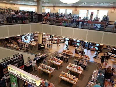 Barnes & Noble