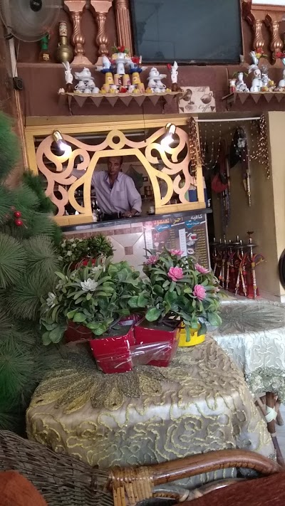 Photos of اخر العنقود