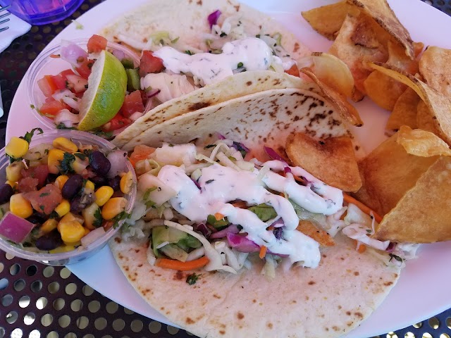 Boathouse Cantina