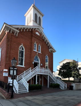 Dexter Avenue King Memorial Baptist Church by null