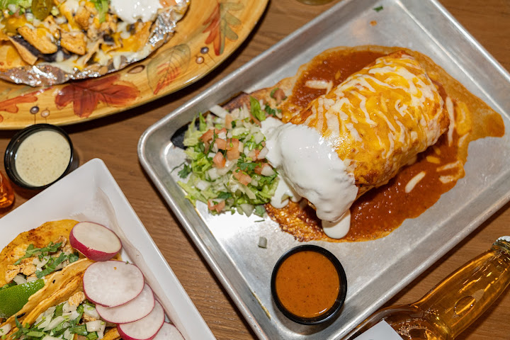 J & J Mex-Taqueria by null