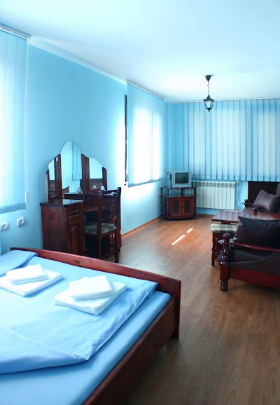 Photos of Family Hotel the House