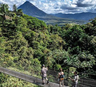 Repulsión los árbitro Puentes Colgantes Arenal Mistico