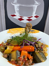 Photo n°66 de CAFÉ DES TOURS à Sainte-Suzanne-et-Chammes (Restaurant français)