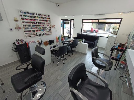 Estetica ARI'S BEAUTY SALON