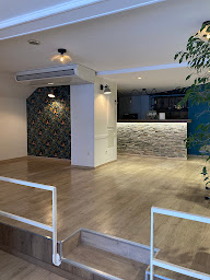 Photo n°1 de CJ RÉNOVATIONS à Digne-les-Bains (Peintre en bâtiment)