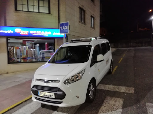 TAXI FENE FERROL, 7 PLAZAS O 5 PLAZAS Y ADAPTADO - Thumbnail