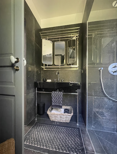 Opinii despre ID Christophe Daudré - Architecte d'intérieur ESAM - ÉCOLE SUPÉRIEURE D'ART MODERNE PARIS în Les Halles - Architecte d'intérieur