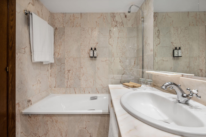 Crisol Mesón del Cid by null