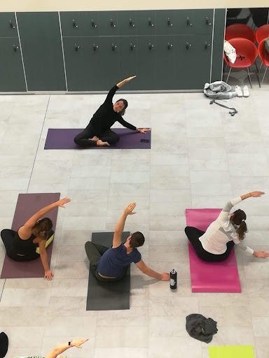 Yoga with Clau - Thumbnail