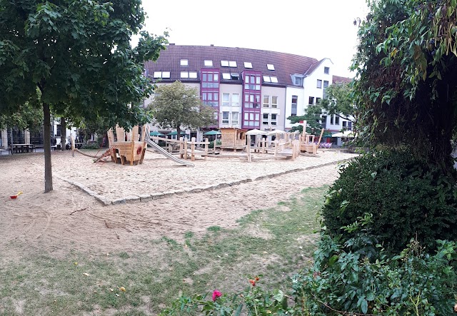 Spielplatz am Adolf-Reichwein-Platz