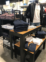 Photo n°5 de Who's Back à Saran (Magasin de chaussures)