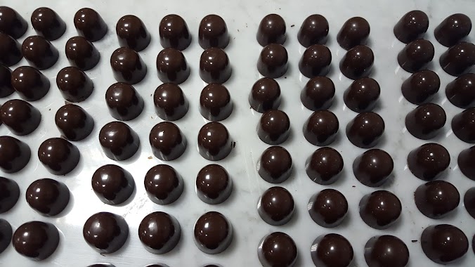 Ramez Chocolate, Author: Ramez Abiad