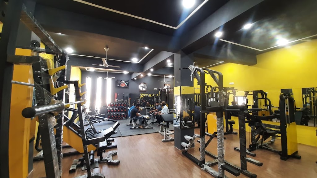 No Limits Fitness Club