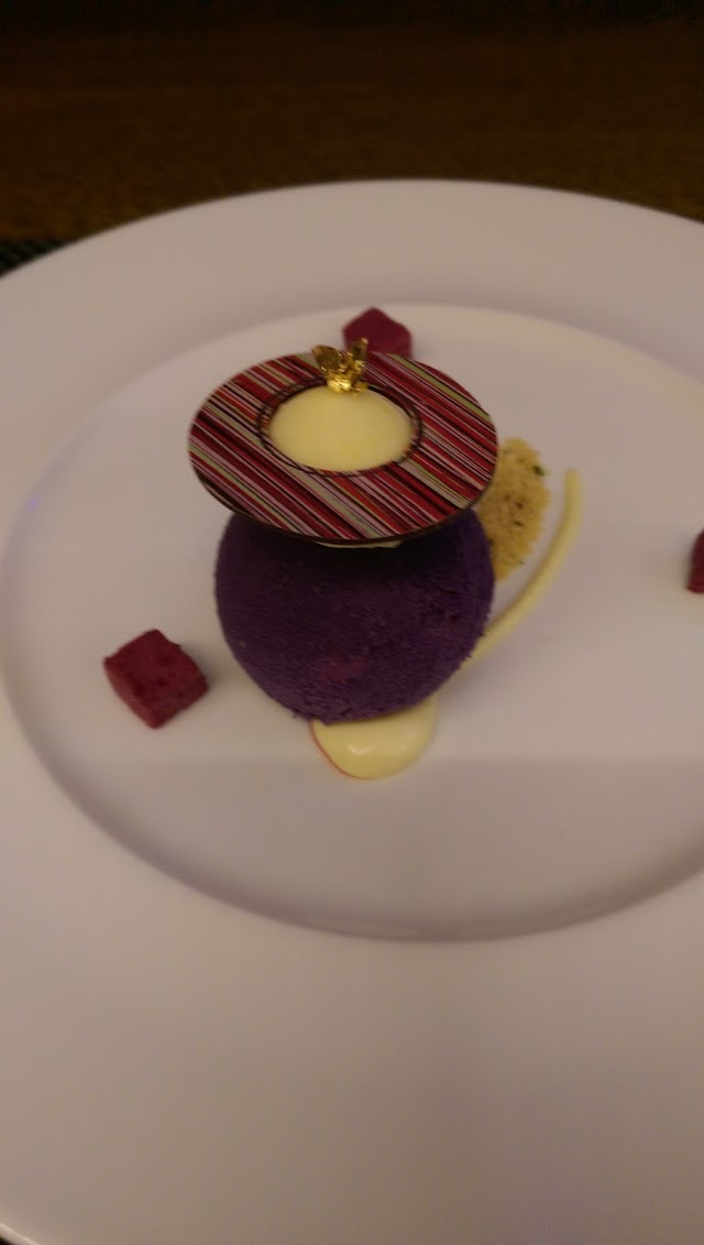 Atrium & Brasserie Restaurants @ UCB