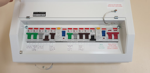 Cavanagh's electrical - Visual