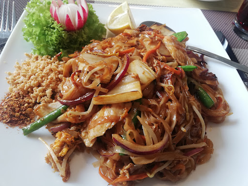 Hoa Ban - Visual