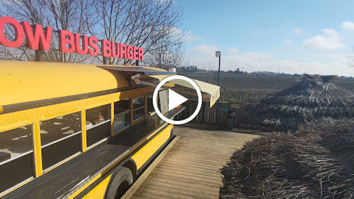 Photo 2 - Yellow bus burger Beaune