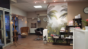 Photo n°10 de Coiffure Milady&Milord Sarl à Naucelle (Salon de coiffure)