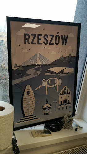 Opinii despre Eco-Clean Rzeszowska pralnia dywanów i tapicerki meblowej în Rzeszów - Usługa sprzątania