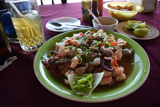 Restaurant El Santuario Del Manatí - Thumbnail