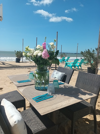 Photo de Club de plage Les Dauphins à Batz-sur-Mer (44740)