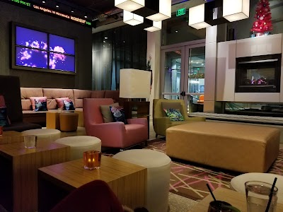 Aloft Charlotte Ballantyne