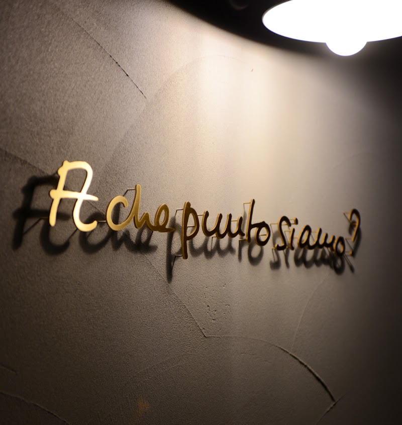 ア・ケ・プント・シアーモ？