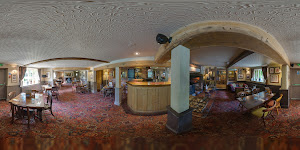 The Bear & Ragged Staff, Romsey photo