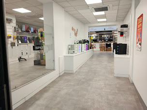 Photo n°21 de Grosbill Paris 13 à Paris (Magasin d'informatique)