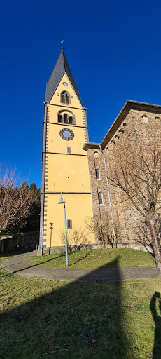St. Marzellinus & Petrus